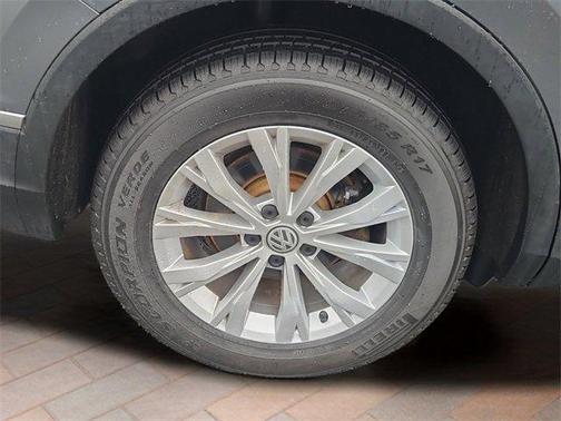 2018 Volkswagen Tiguan 2.0T SE