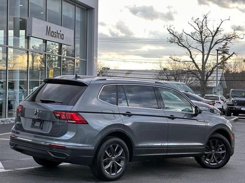 2024 Volkswagen Tiguan 2.0T SE