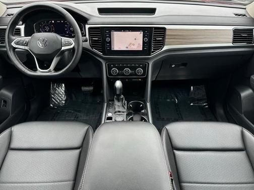 2022 Volkswagen Atlas 3.6L SEL