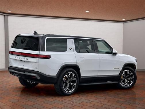 2023 Rivian R1S Launch Edition