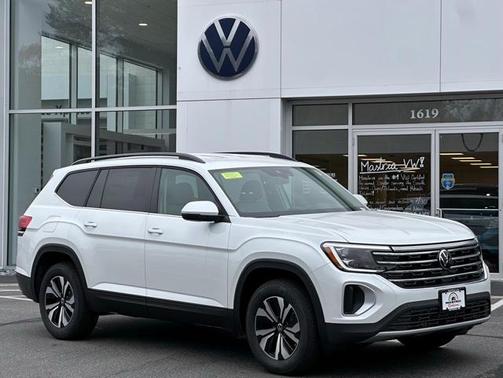 2026 Volkswagen Atlas 2.0T SE
