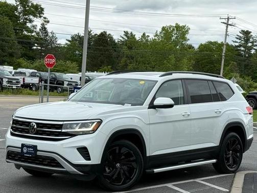 2022 Volkswagen Atlas 3.6L SE w/Technology