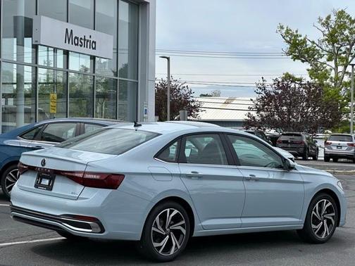 2025 Volkswagen Jetta 1.5T SEL