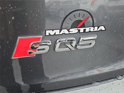 2022 Audi SQ5 3.0T Premium