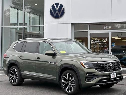 2026 Volkswagen Atlas 2.0T SEL Premium R-Line