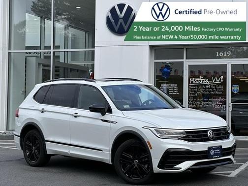 2022 Volkswagen Tiguan 2.0T SE R-Line Black