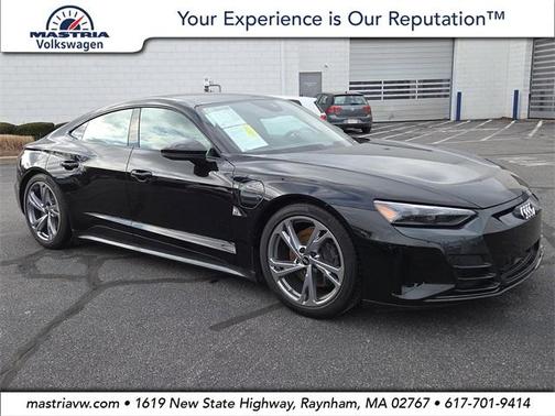 2023 Audi e-tron GT Premium Plus