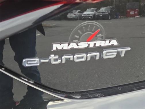 2023 Audi e-tron GT Premium Plus