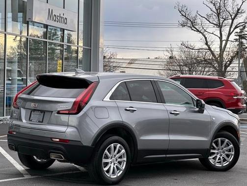 2023 Cadillac XT4 Luxury