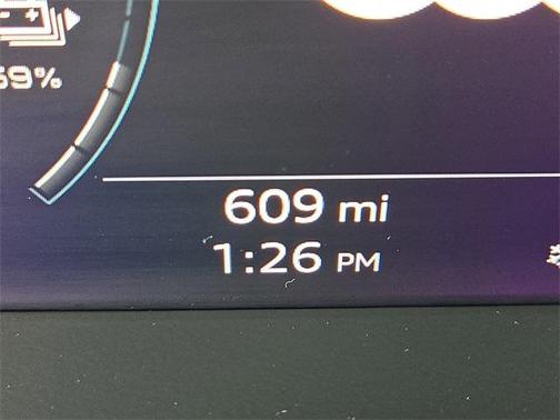 2024 Audi Q4 e-tron 55 quattro Premium