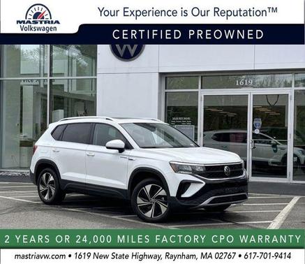 Pure White 2023 Volkswagen Taos 1.5T SE