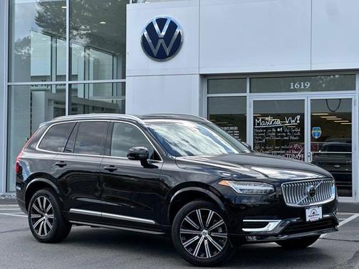2025 Volvo XC90 B6 Plus 7-Seater