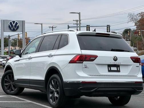 2022 Volkswagen Tiguan 2.0T SE