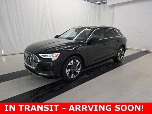 2023 Audi e-tron Premium Plus