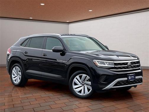 2023 Volkswagen Atlas Cross Sport 2.0T SE w/Technology