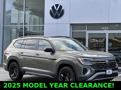 2025 Volkswagen Atlas 2.0T Peak Edition