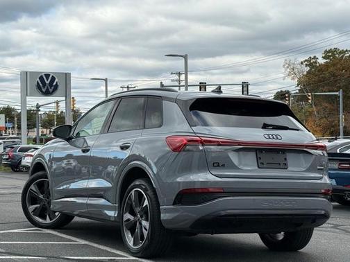 2024 Audi Q4 e-tron 50 Prestige