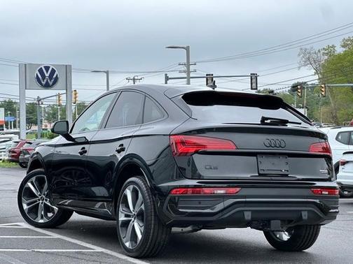 2023 Audi Q5 45 S line Prestige