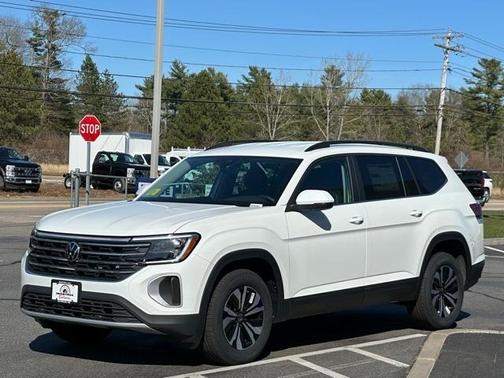 2025 Volkswagen Atlas 2.0T SE