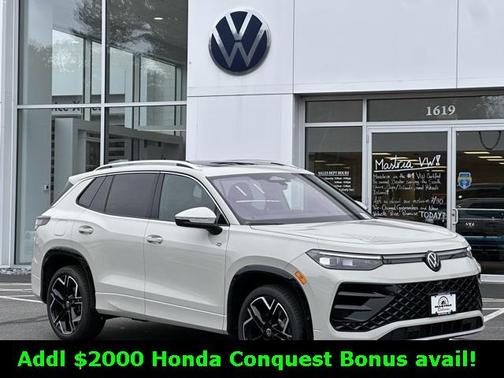 2026 Volkswagen Tiguan 2.0T SEL R-Line