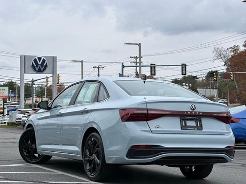 2025 Volkswagen Jetta 1.5T SE