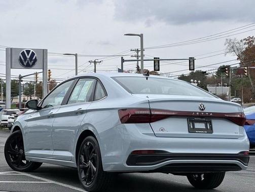 2025 Volkswagen Jetta 1.5T SE