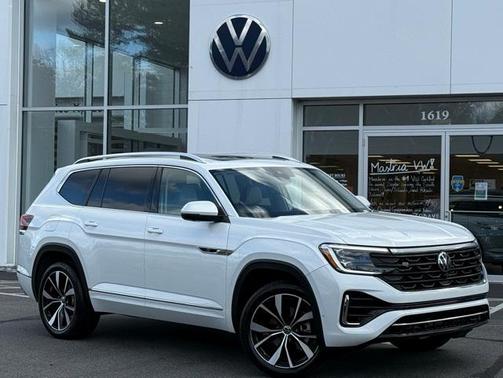 2024 Volkswagen Atlas 2.0T SEL Premium R-Line
