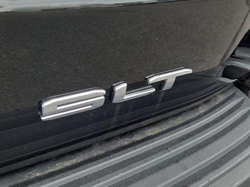 Onyx Black 2021 GMC Yukon XL SLT