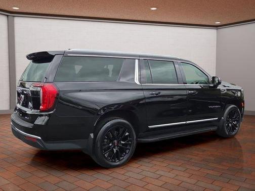 Onyx Black 2021 GMC Yukon XL SLT