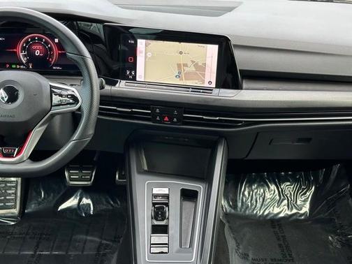 2022 Volkswagen Golf GTI 2.0T SE