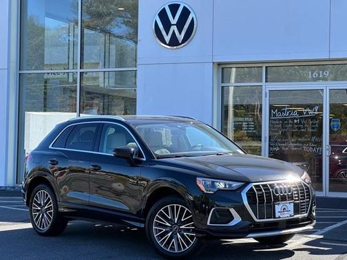 2022 Audi Q3 40 Premium