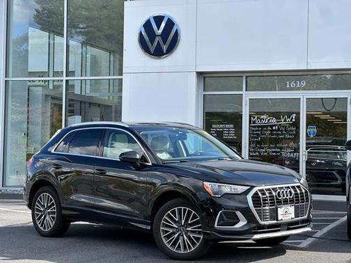 2022 Audi Q3 40 Premium