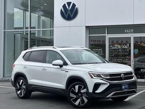2024 Volkswagen Taos 1.5T SEL