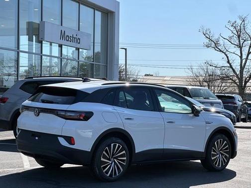 2025 Volkswagen ID.4 Pro