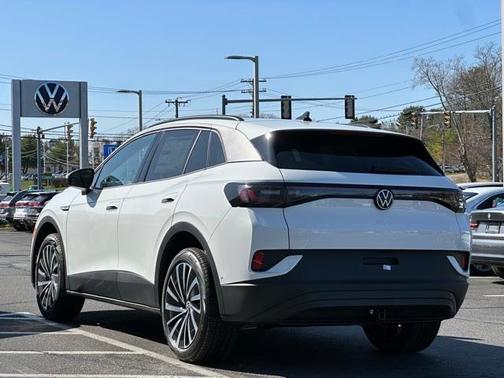 2025 Volkswagen ID.4 Pro