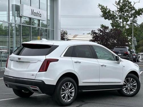 2021 Cadillac XT5 Premium Luxury
