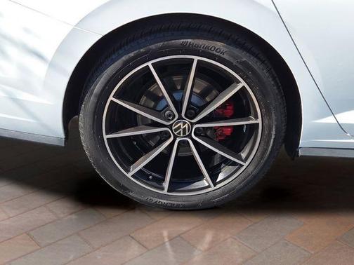 2025 Volkswagen Jetta GLI 2.0T Autobahn