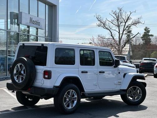 2022 Jeep Wrangler Unlimited Sahara