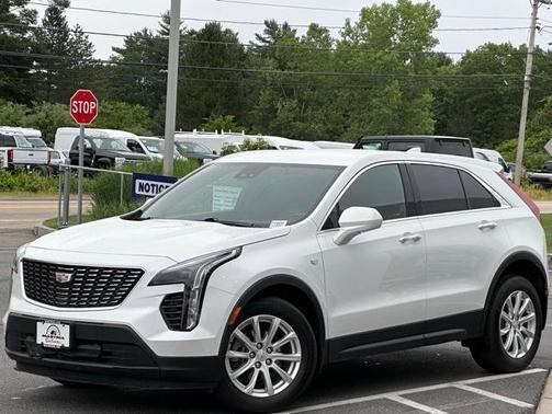 2023 Cadillac XT4 Luxury