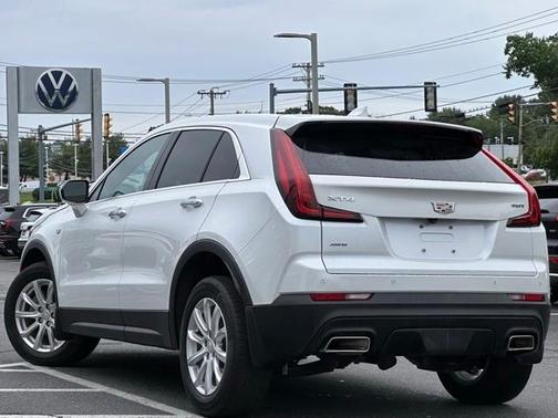 2023 Cadillac XT4 Luxury