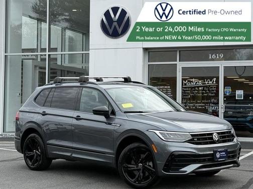 2024 Volkswagen Tiguan 2.0T SE R-Line Black