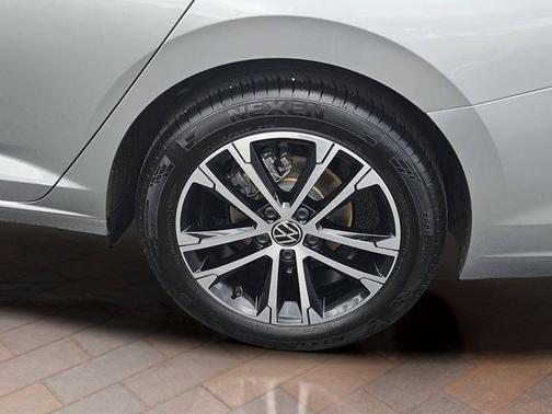 Pyrite Silver Metallic 2026 Volkswagen Jetta 1.5T Sport