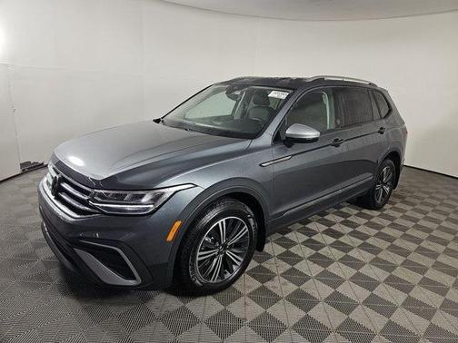 2024 Volkswagen Tiguan 2.0T Wolfsburg Edition