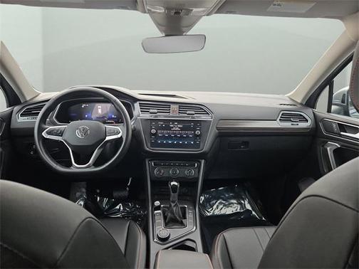 2024 Volkswagen Tiguan 2.0T Wolfsburg Edition