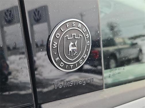 2024 Volkswagen Tiguan 2.0T Wolfsburg Edition