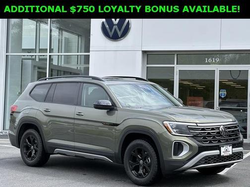 2025 Volkswagen Atlas 2.0T Peak Edition