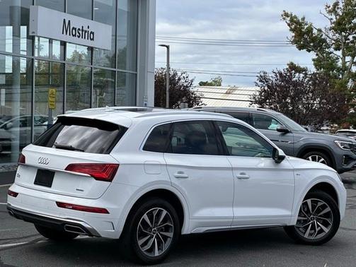 2023 Audi Q5 45 S line quattro Premium