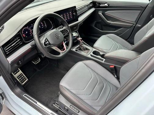 2025 Volkswagen Jetta GLI 2.0T Autobahn