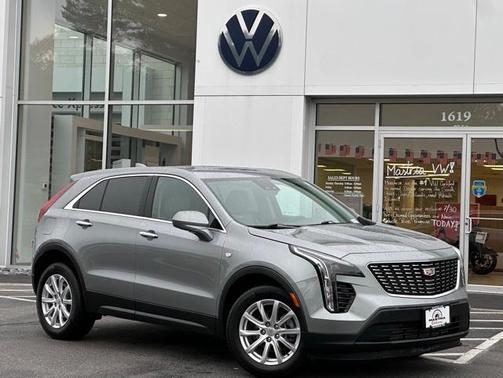 2023 Cadillac XT4 Luxury