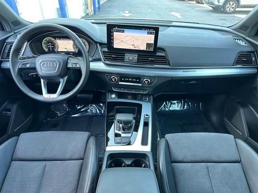 2024 Audi Q5 e 55 S line quattro Premium